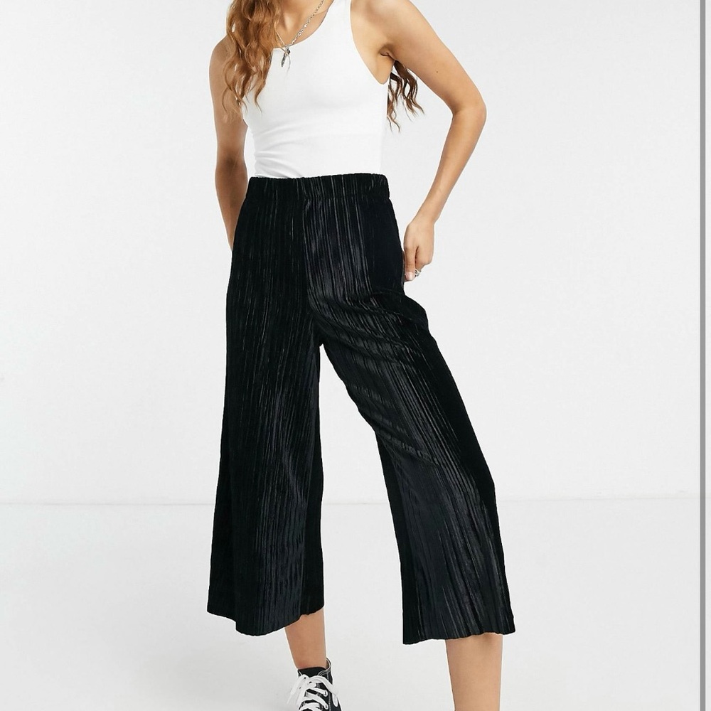 NWOT ASOS Petite Velvet Culottes